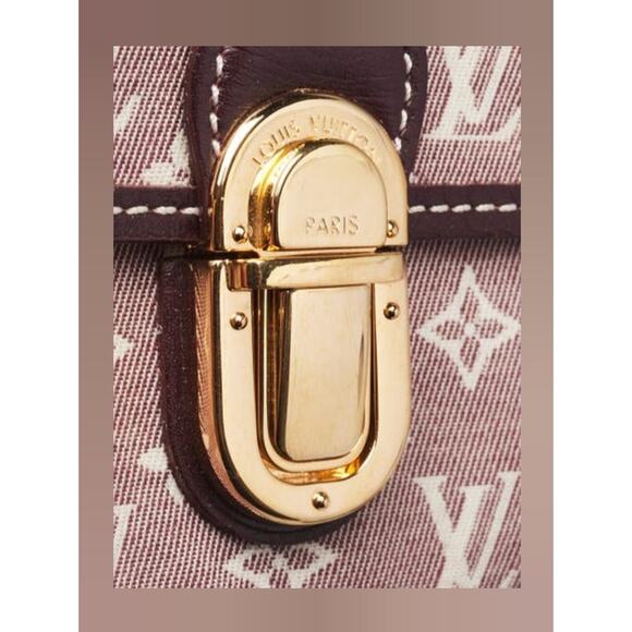 Louis Vuitton Red Sepia LV Monogram Idylle Canvas Sarah Wallet - Picture 4 of 10